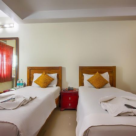 Hotel Seetal Кътак Екстериор снимка