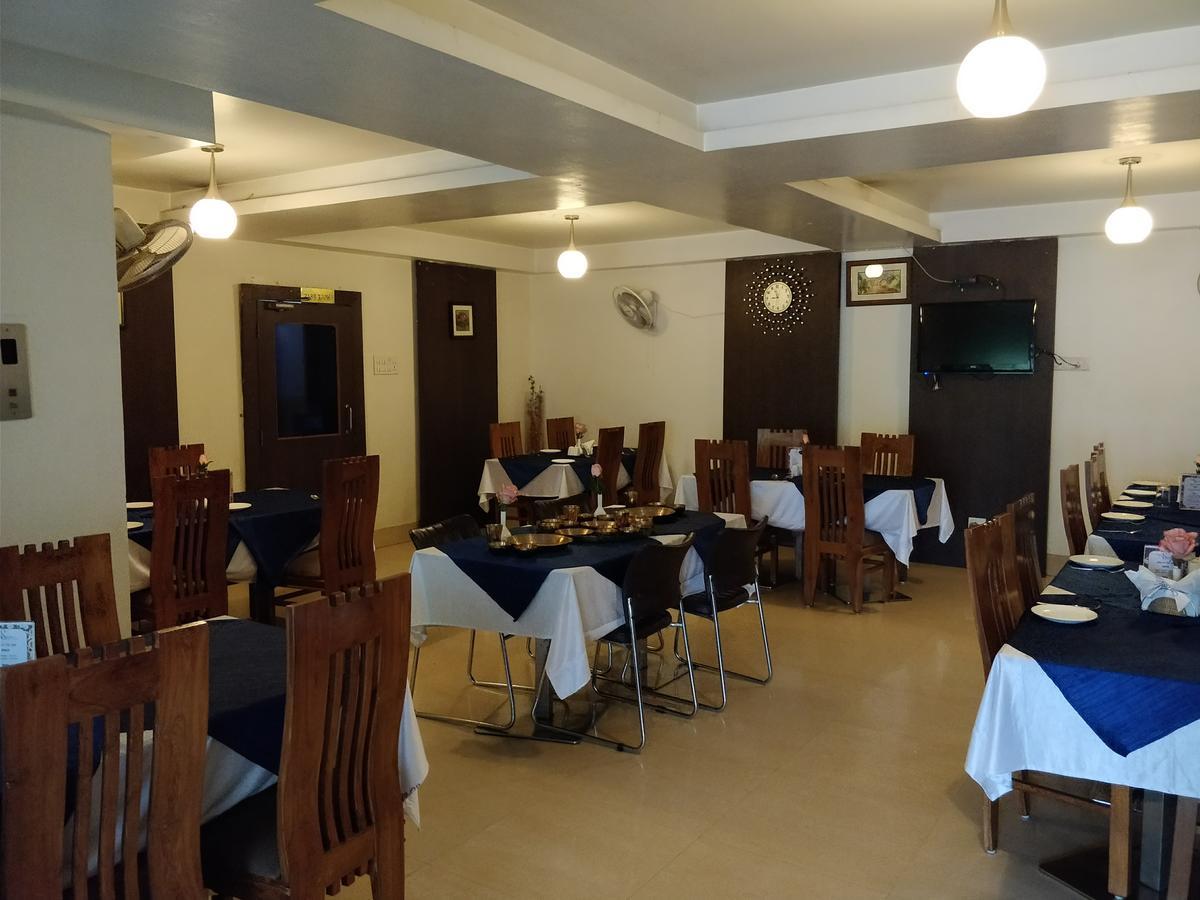Hotel Seetal Кътак Екстериор снимка