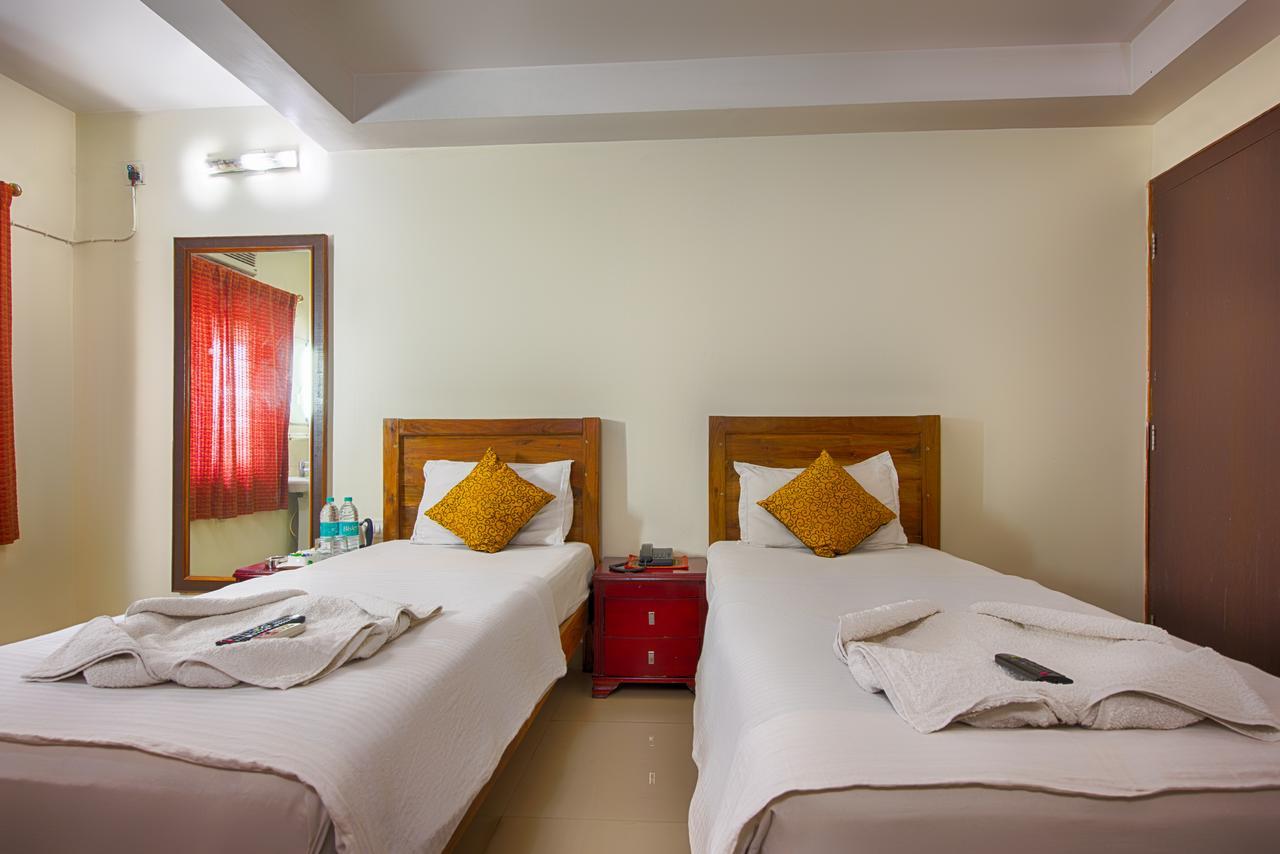 Hotel Seetal Кътак Екстериор снимка